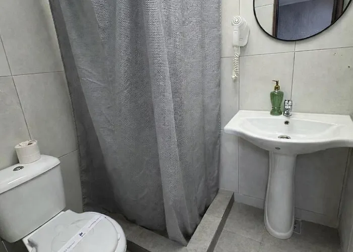 Ceronav House コンスタンツァ