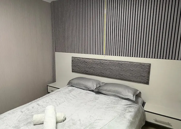 Ceronav House ゲストハウス